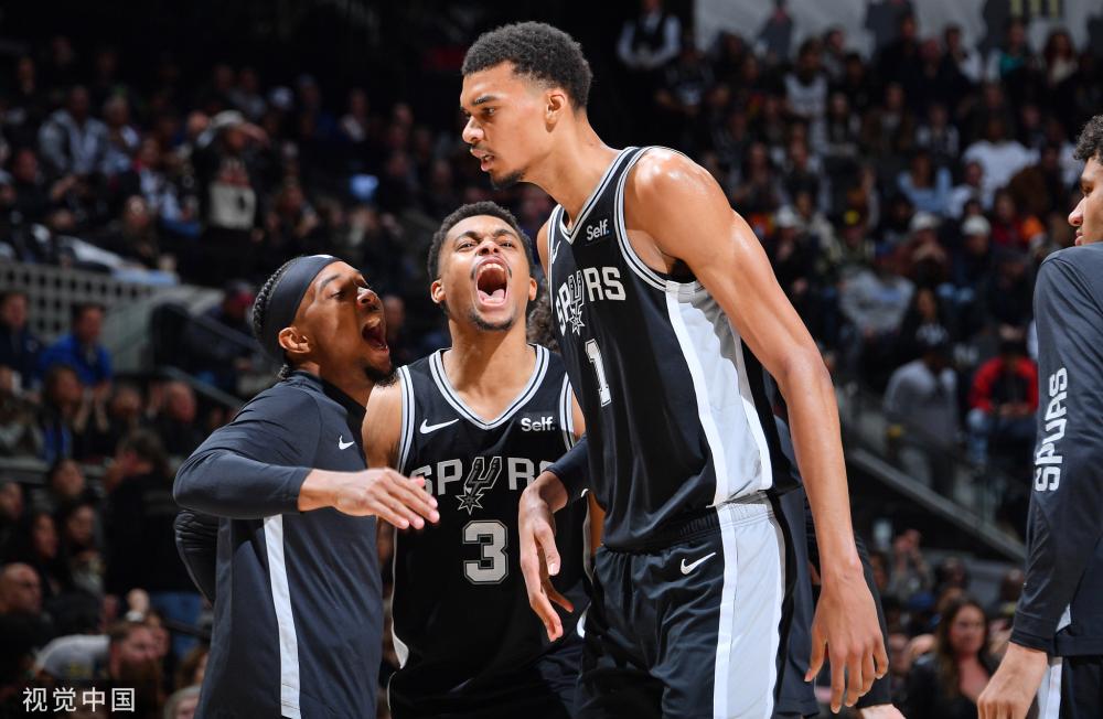 年轻球员的 年轻球员的