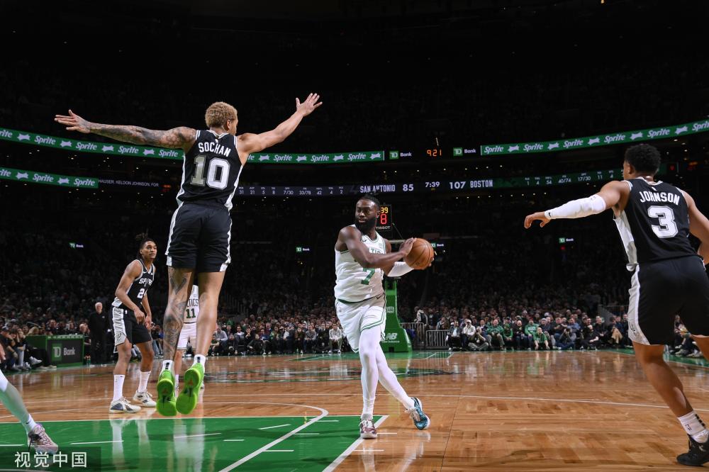 巴萨官方宣 巴萨官方宣