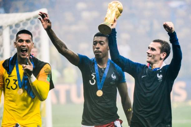 加成熟的比 加成熟的比